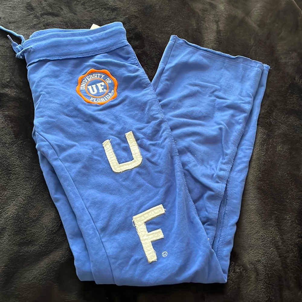 Izod Collegiate NWT University of Florida Blue Size S Sweatpants